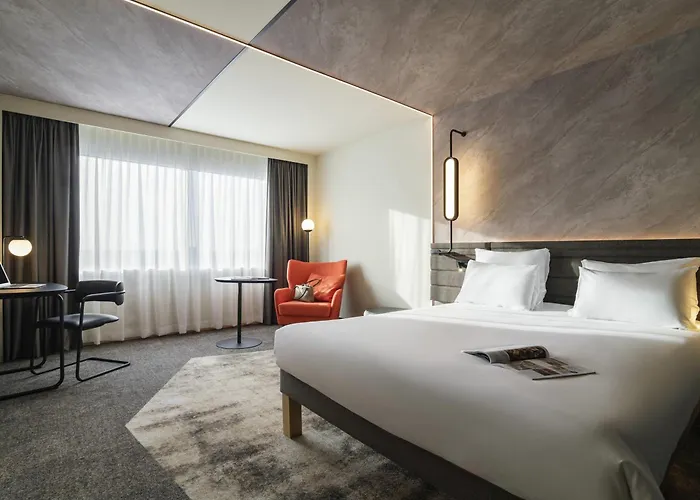 Hotel Novotel Brainpark 4*